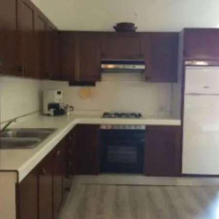 Laura 6 Apartment מנאג'יו